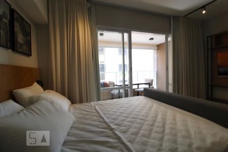 Quarto de kitnet/studio à venda com 1 quarto, 42m² em Campo Belo, São Paulo