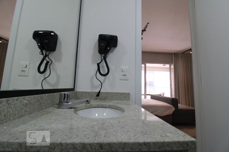 Studio à venda com 42m², 1 quarto e 1 vagaPia do banheiro