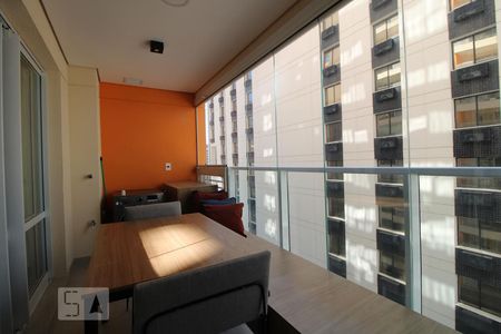 Varanda de kitnet/studio à venda com 1 quarto, 42m² em Campo Belo, São Paulo