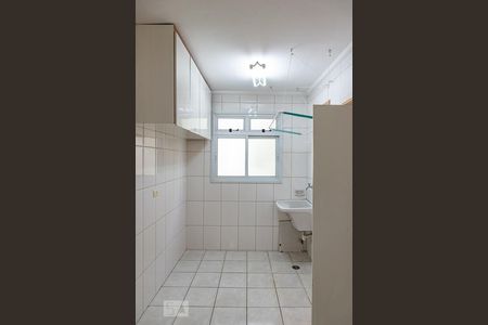 Apartamento para alugar com 87m², 3 quartos e 1 vagaÁrea de serviço