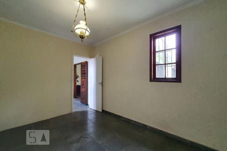 Casa à venda com 260m², 4 quartos e 5 vagasQuarto 4