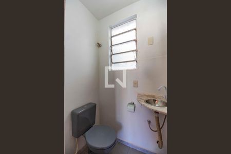 Banheiro  de apartamento para alugar com 1 quarto, 40m² em Petrópolis, Porto Alegre