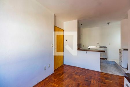 Sala  de apartamento para alugar com 1 quarto, 40m² em Petrópolis, Porto Alegre