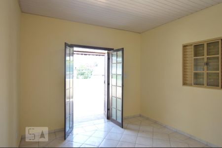 Quarto  de casa para alugar com 2 quartos, 150m² em Chácara Califórnia, São Paulo