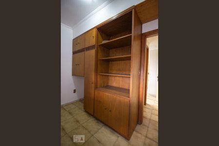 Apartamento para alugar com 180m², 3 quartos e 3 vagasQuarto de Serviço