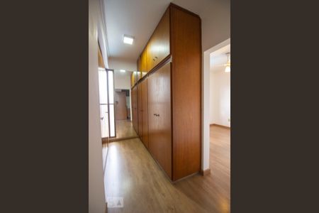 Apartamento para alugar com 180m², 3 quartos e 3 vagasCloset da suíte