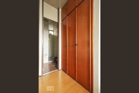 Quarto Suíte de apartamento para alugar com 1 quarto, 60m² em Funcionários, Belo Horizonte