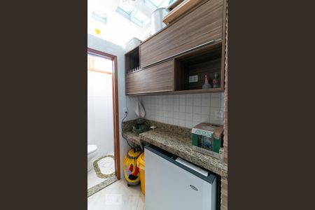 Casa de condomínio à venda com 60m², 2 quartos e 1 vagaChurrasqueira