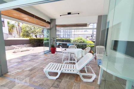 Apartamento à venda com 168m², 3 quartos e 2 vagasÁrea comum - Piscina