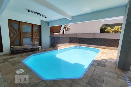 Apartamento à venda com 168m², 3 quartos e 2 vagasÁrea comum - Piscina