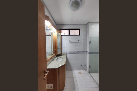 Apartamento à venda com 168m², 3 quartos e 2 vagasBanheiro 2