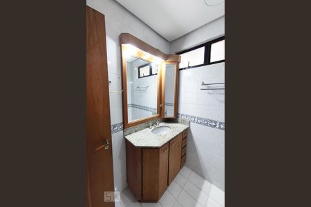 Apartamento à venda com 168m², 3 quartos e 2 vagasBanheiro 2