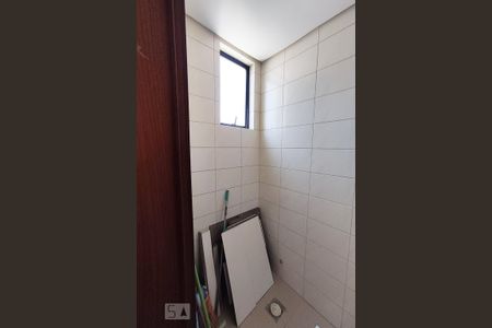 Apartamento à venda com 168m², 3 quartos e 2 vagasBanheiro de Serviço