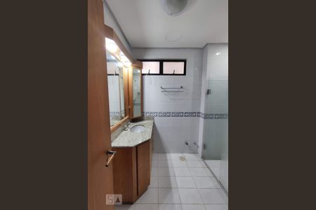 Apartamento à venda com 168m², 3 quartos e 2 vagasBanheiro 2