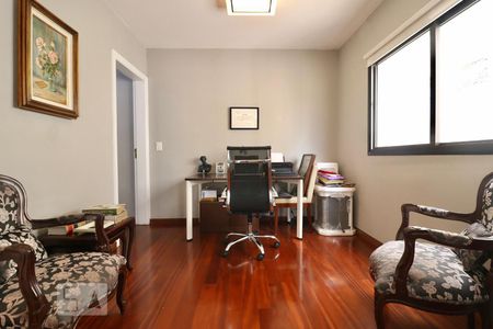Escritório de apartamento à venda com 3 quartos, 200m² em Santa Cecília, São Paulo