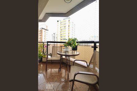Sala - Varanda de apartamento à venda com 3 quartos, 200m² em Santa Cecília, São Paulo