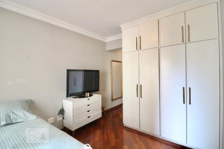 Apartamento à venda com 200m², 3 quartos e 3 vagasSuíte 3