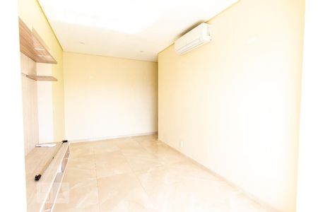 Sala de apartamento para alugar com 2 quartos, 54m² em Umuarama, Osasco