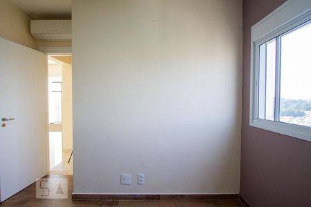 Quarto 1 de apartamento para alugar com 2 quartos, 54m² em Umuarama, Osasco