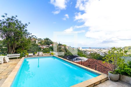 Quintal compartilhado de casa para alugar com 3 quartos, 200m² em Joá, Rio de Janeiro