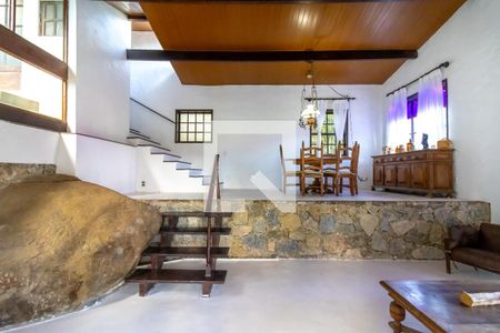 Sala de casa para alugar com 3 quartos, 200m² em Joá, Rio de Janeiro