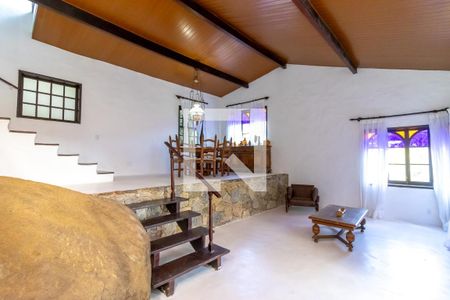 Sala de casa para alugar com 3 quartos, 200m² em Joá, Rio de Janeiro