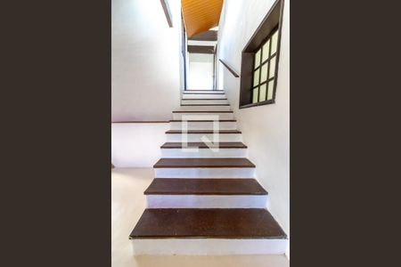 Escada Sala de casa para alugar com 3 quartos, 200m² em Joá, Rio de Janeiro