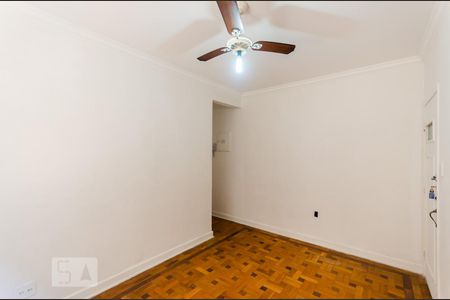 Sala de apartamento para alugar com 2 quartos, 70m² em Embaré, Santos