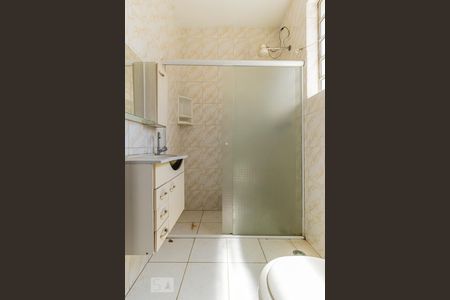 Apartamento à venda com 48m², 1 quarto e sem vagaBanheiro - Box de Vidro