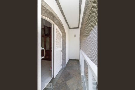 Casa para alugar com 420m², 4 quartos e 7 vagasVaranda da Suíte 2