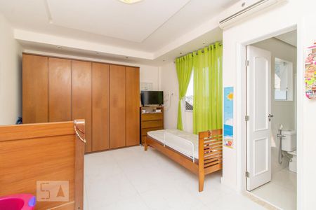 Casa para alugar com 420m², 4 quartos e 7 vagasSuíte 1