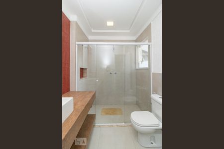 Casa para alugar com 420m², 4 quartos e 7 vagasBanheiro da Suíte Canadense