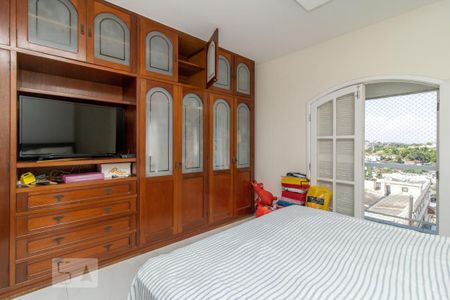 Casa para alugar com 420m², 4 quartos e 7 vagasSuíte 2