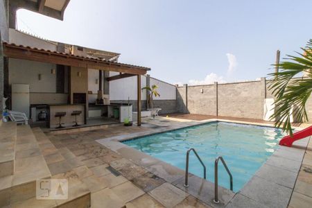 Casa para alugar com 420m², 4 quartos e 7 vagasÁrea Piscina