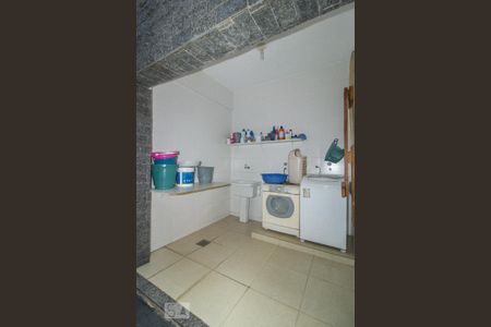 Casa para alugar com 420m², 4 quartos e 7 vagasLavanderia