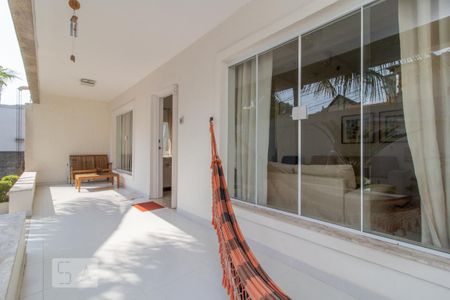 Casa para alugar com 420m², 4 quartos e 7 vagasVaranda