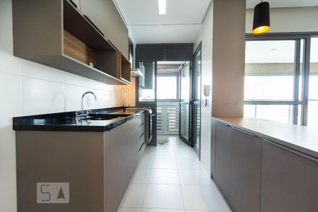 Apartamento para alugar com 95m², 2 quartos e 2 vagasCozinha