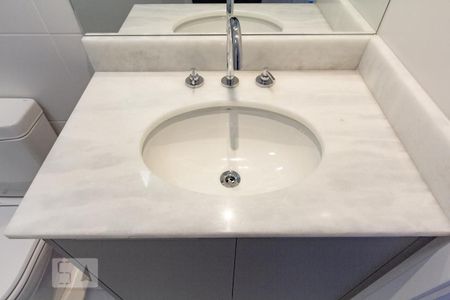 Apartamento para alugar com 95m², 2 quartos e 2 vagasBanheiro