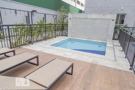 Apartamento para alugar com 27m², 1 quarto e sem vagaÁrea comum - Piscina