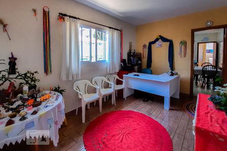 Sala de casa à venda com 2 quartos, 204m² em Casa Grande, Diadema