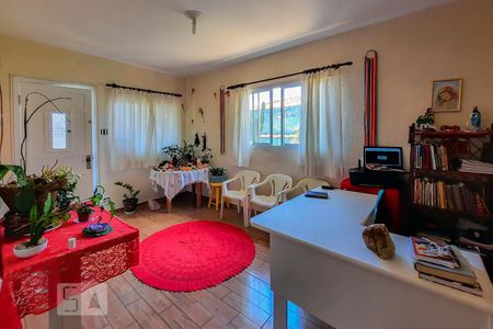 Sala de casa à venda com 2 quartos, 204m² em Casa Grande, Diadema