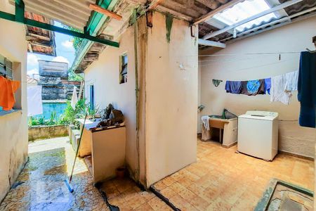 Casa à venda com 204m², 2 quartos e 2 vagasÁrea de Serviço