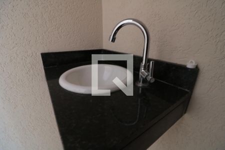 Casa de condomínio para alugar com 83m², 2 quartos e 1 vagaBanheiro de Serviço - pia