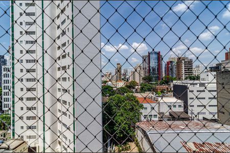 Vista de apartamento para alugar com 3 quartos, 130m² em Cerqueira César, São Paulo