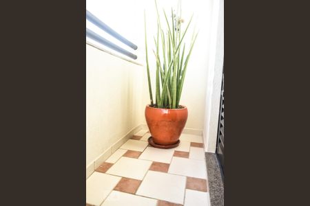 Apartamento à venda com 100m², 3 quartos e 2 vagasVaranda quarto