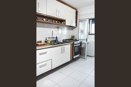 Apartamento à venda com 100m², 3 quartos e 2 vagasCozinha 