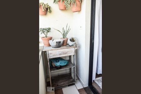 Apartamento à venda com 100m², 3 quartos e 2 vagasVaranda 