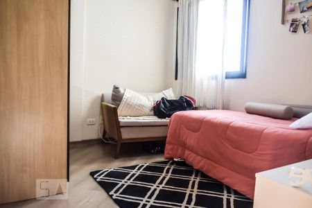 Apartamento à venda com 100m², 3 quartos e 2 vagasQuarto 2