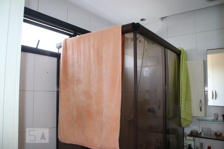 Apartamento à venda com 68m², 2 quartos e 1 vagasuíte