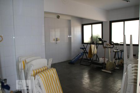 Apartamento à venda com 68m², 2 quartos e 1 vagaÁrea comum - Academia